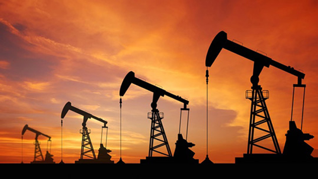 Stocks drop as fresh trade news awaited, oil down on Iran hopes